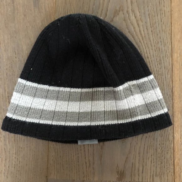 Kids North Face beanie - Picture 3 of 3